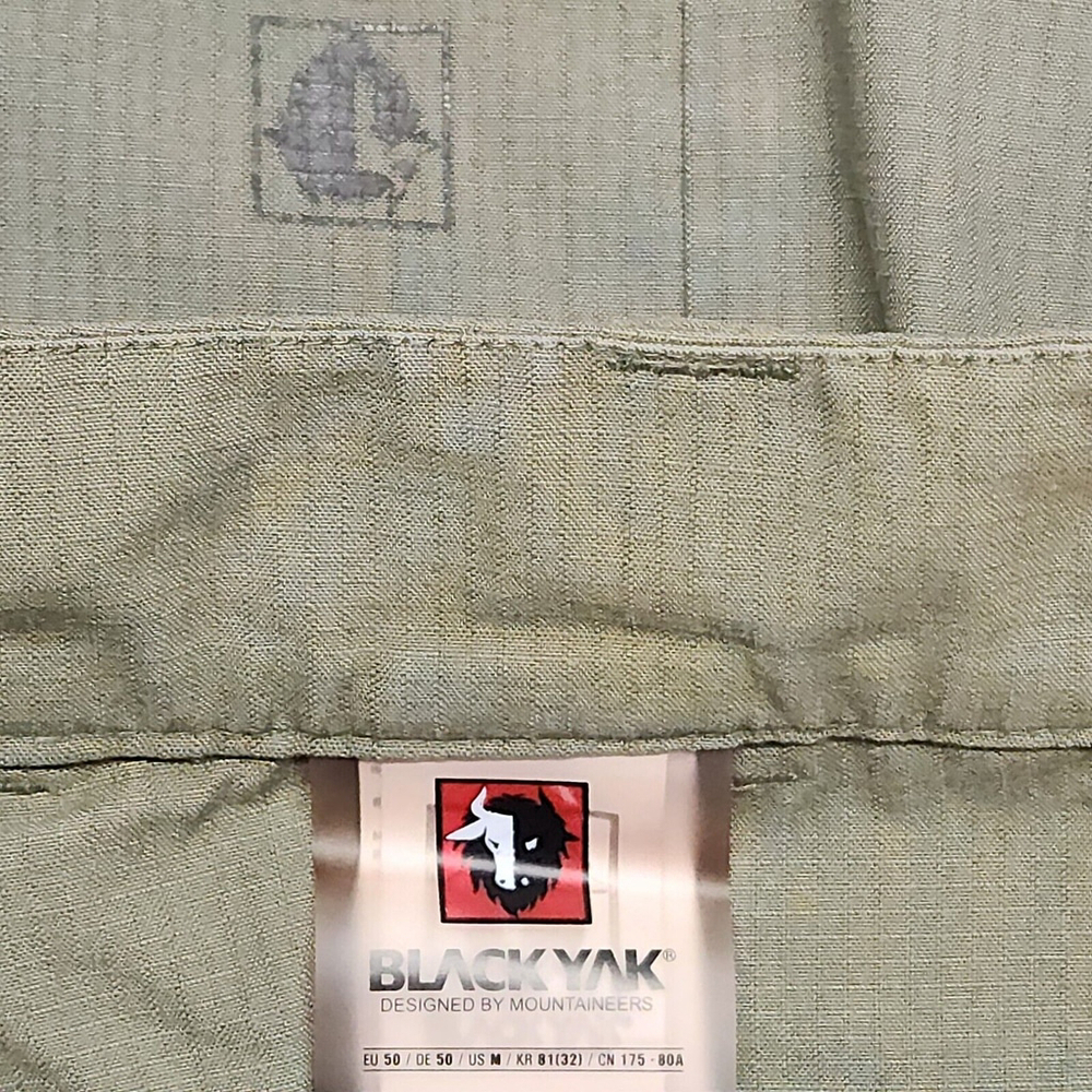 Gorpcore Black YakMens Ripstop Outdoor Shorts Kalamata Medium Hiking - Picture 4 of 14